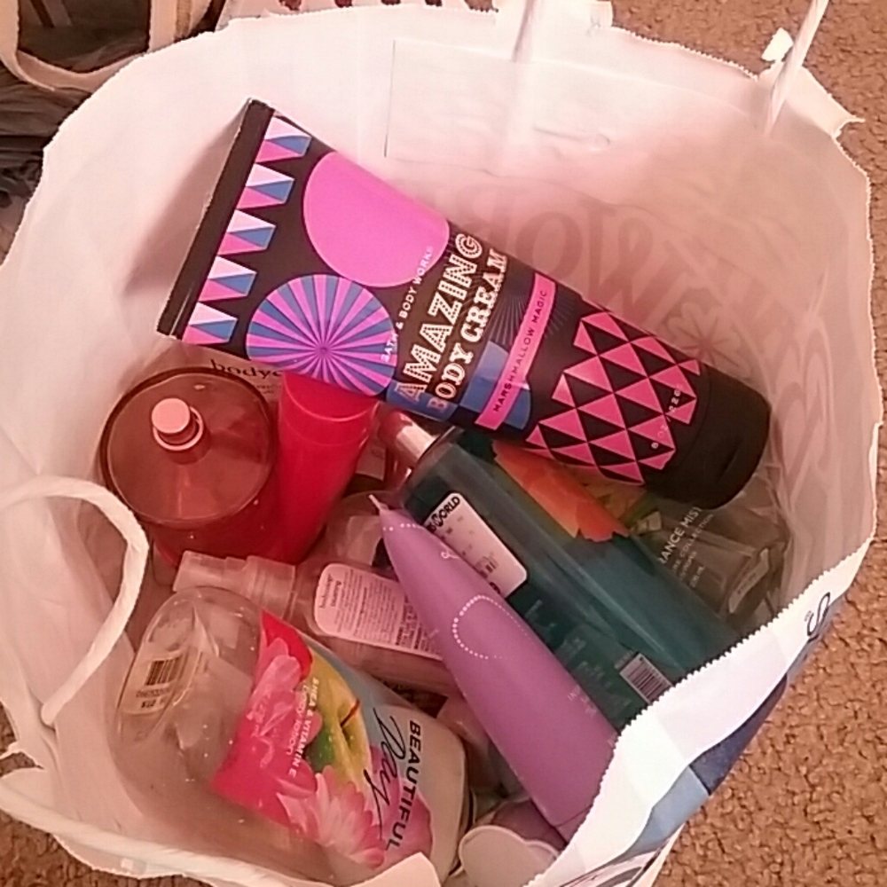 Small bundle of fragrance